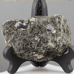 Сапфір, кристали в породі 93*62*27мм, 259г, Мадагаскар