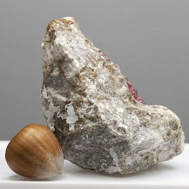 Розелит, друза кристаллов 61*36*46мм, 106г, Марокко