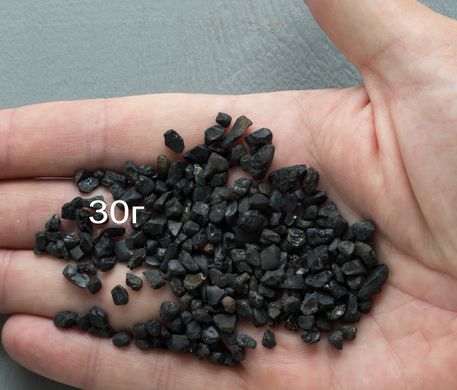 Шпинель черная из Индии необработанные фрагменты кристаллов 3-8мм 30г/уп