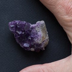 Флюорит 43*32*20мм друза кристаллов из Марокко