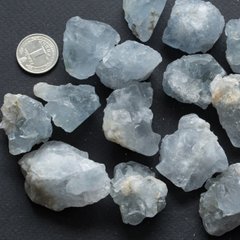 Целестин (целестит) 2-3см кусочки кристаллов из Марокко поштучно