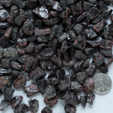Родолит гранат 10-16мм необработанные фрагменты кристаллов из Танзании 50г/уп.