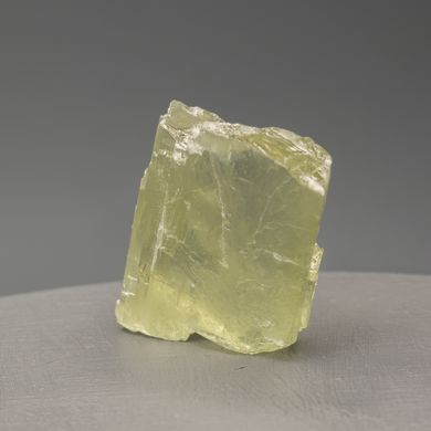 Гидденит (сподумен), кристалл 23*22*9мм, 10.1г, Пакистан