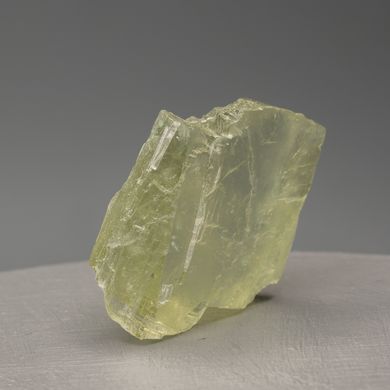 Гіденіт (сподумен), кристал 23*22*9мм, 10.1г, Пакістан