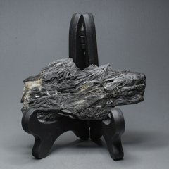 Кианит чёрный, кристаллы 97*50*12мм, 74г