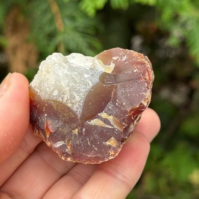 Сердолик(карнеол) необработанный из Бразилии | 51*38*40мм | 77г