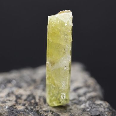 Бразіліаніт, кристал 29*10*7мм, 3.6г, Бразилія