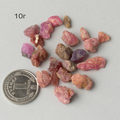 Шпинель 3-10мм из Танзании, необработанные фрагменты кристаллов уп.10г