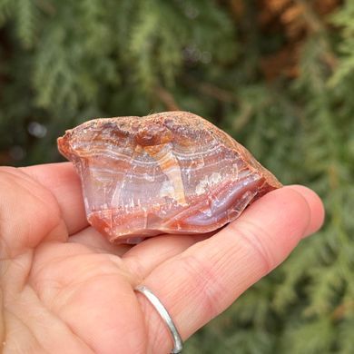 Сердолік(карнеол) з Бразилії, необроблений фрагмент породи, 58*36мм, 73г