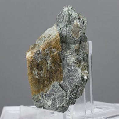 Брейнерит, кристал в породі 68*52*26мм, 75г, Італія