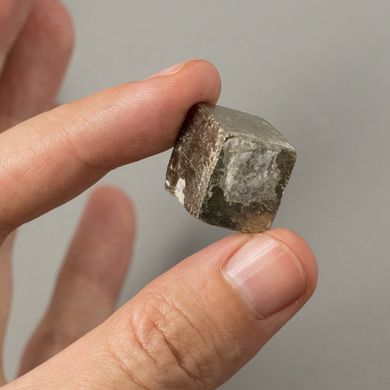 Пірит кристал куб приб. 15*15*15мм, поштучно