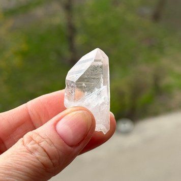Гірський кришталь з Бразилії, кристал 4см