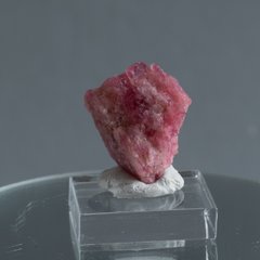 Шпінель рожево-червона 23*18*12мм з Танзанії