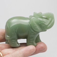 Слон из зеленого авантюрина 70*25*40мм