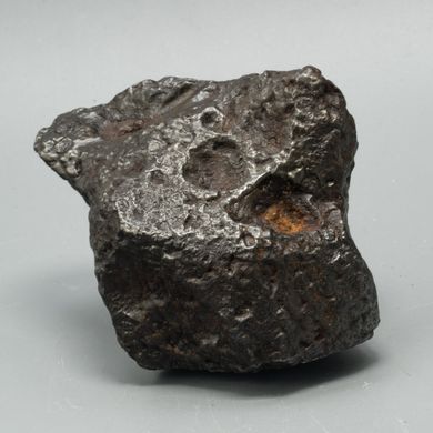 Метеорит, железный октаэдрит, 86*58*51мм, 738г, Аргентина