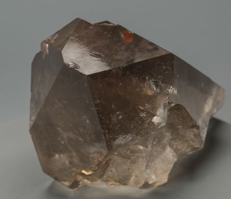 Раухтопаз (дымчатый кварц), кристалл 130*55*55мм, 492г, Бразилия