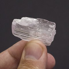 Кунцит, кристалл 31*17*7мм из Пакистана