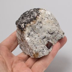 Циркон, кристаллы в породе, 78*55*75мм, 395г Афганистан