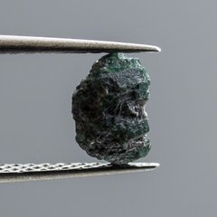 Александрит, кристалл 13*10*4мм, 0.97г, Бразилия