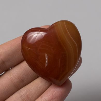 Сердце-оберег из бразильского сердоликового агата разных размеров на выбор от 396грн