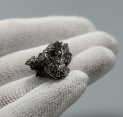 Метеорит, железный октаэдрит, 24*23*19мм, 24.6г, Аргентина